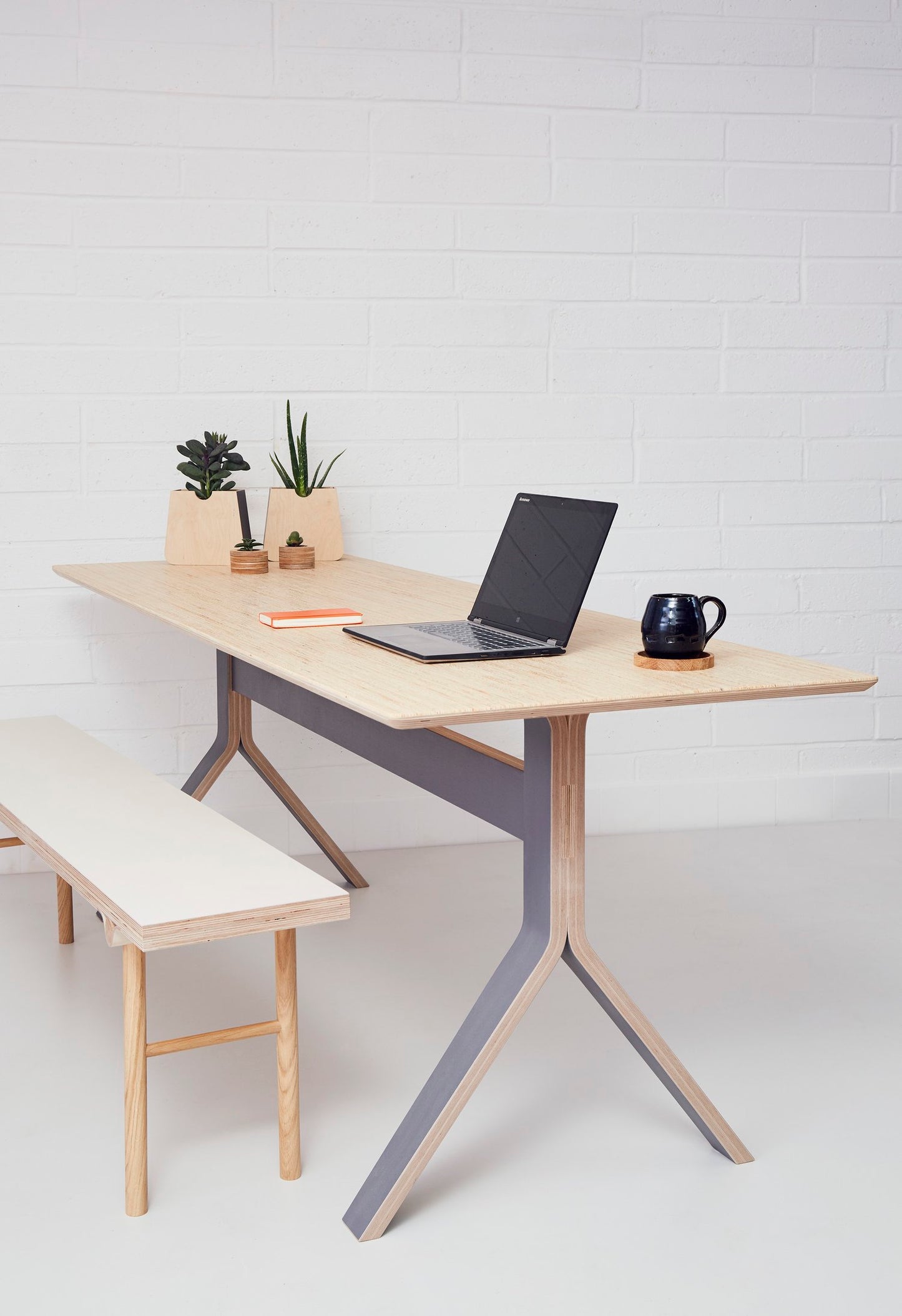Wave Bench