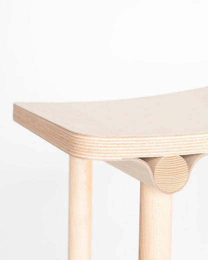 Wave Bar Stool