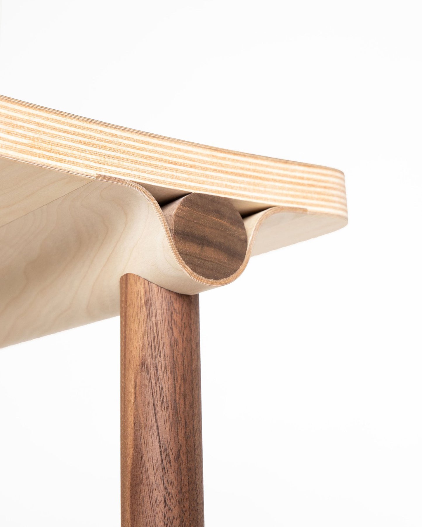 Wave Bar Stool